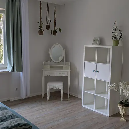Zentrales Im Gruenen, Messezimmer Direkt Am Hbf Homestay Hannover